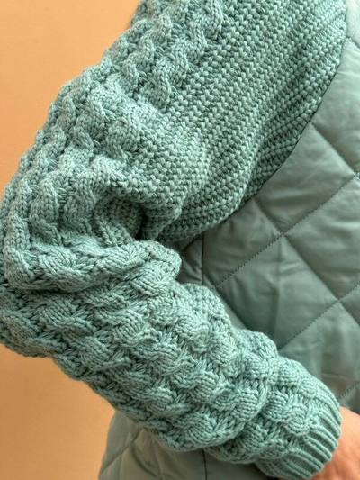 Sofia | Luxury coat with knitted sleeves