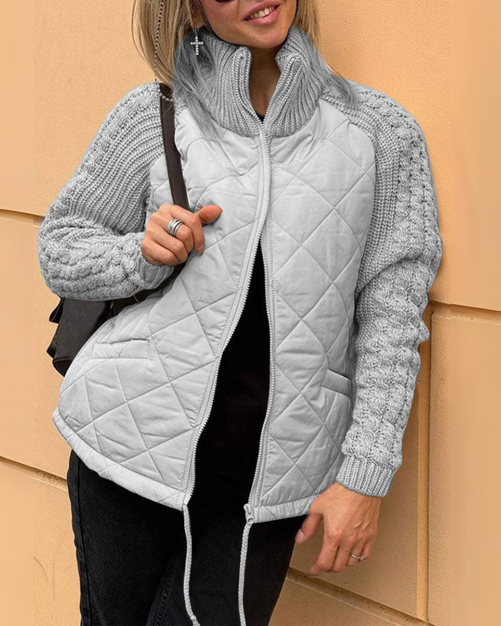 Sofia | Luxury coat with knitted sleeves